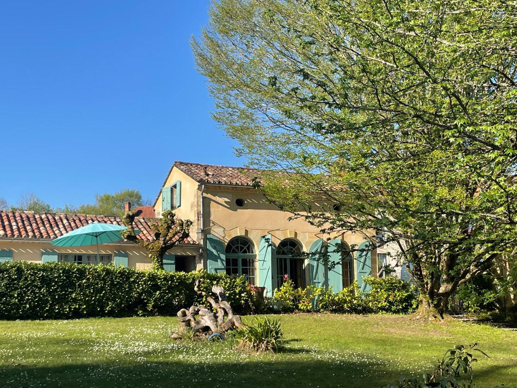 La Rebiere D'Or, B&B Et Gite Mouleydier ภายนอก รูปภาพ