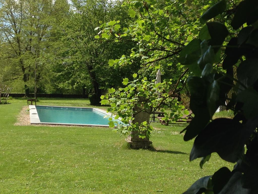La Rebiere D'Or, B&B Et Gite Mouleydier ภายนอก รูปภาพ